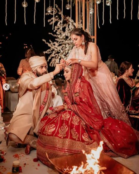 mouni wedding photo