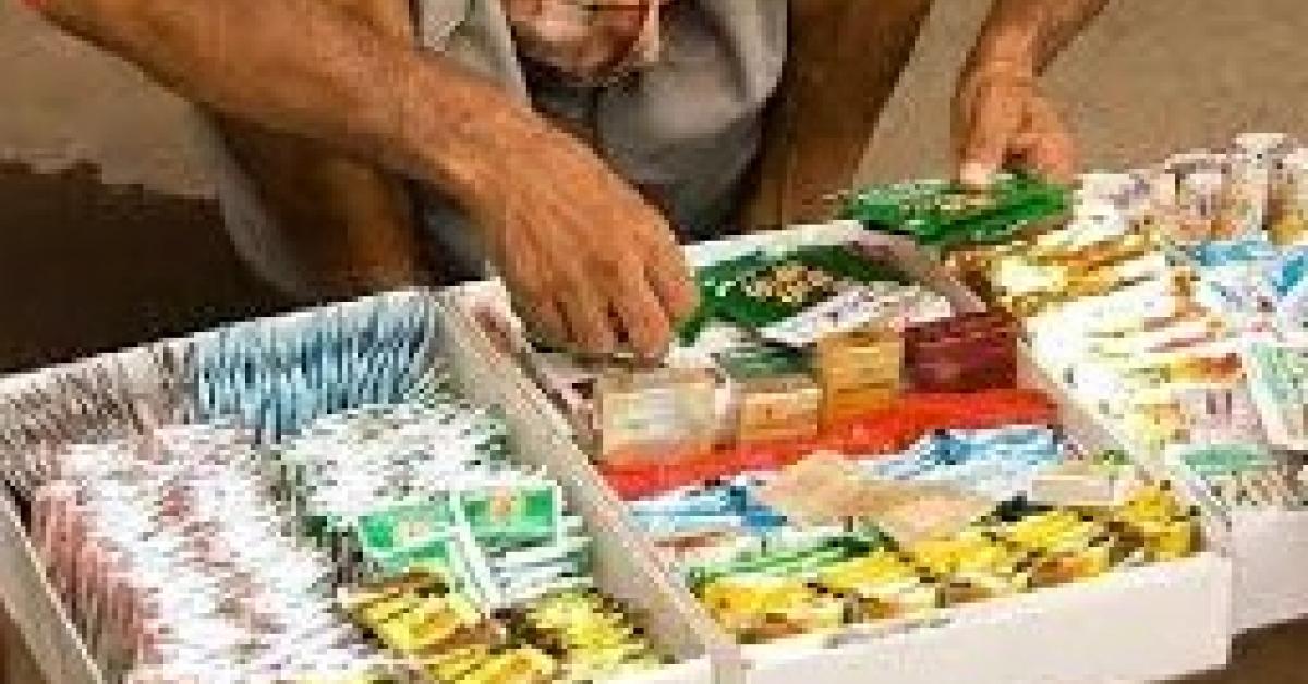 বাসগৃহৰ পৰা উদ্ধাৰ প্ৰায় 15 লাখ টকাৰ গুটখা, জৰ্দা