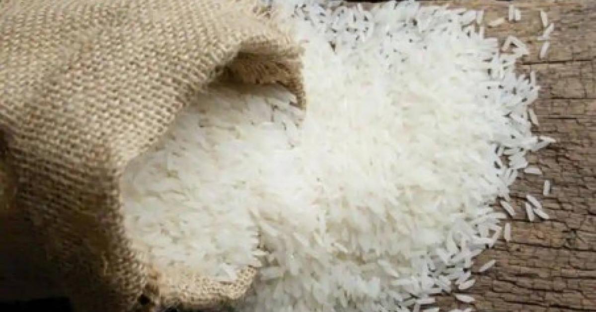 হাউলীত বান সাহায্যৰ চোৰাং চাউল জব্দ । আটক ৩