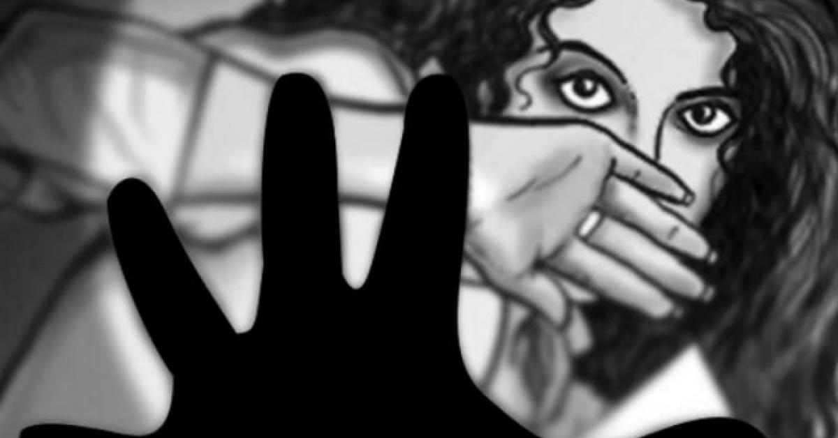Brutal! This time after the fun! Girl stabbed in front of police station
