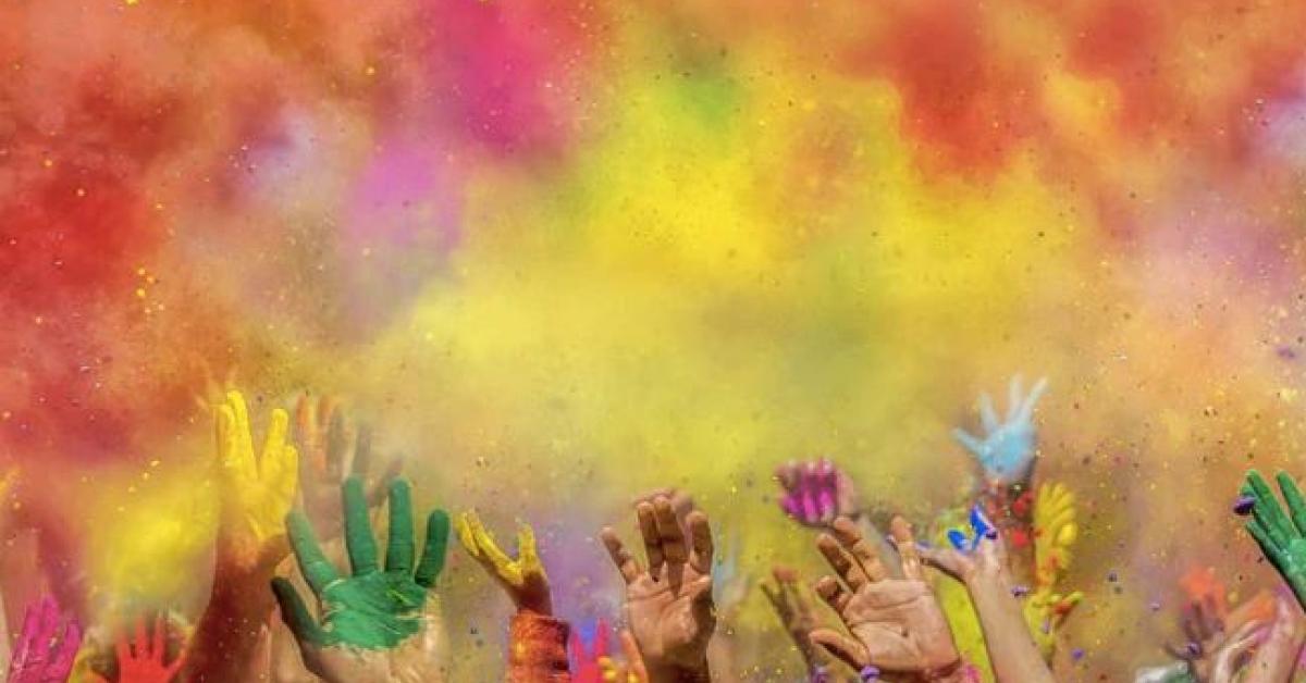 Holi 