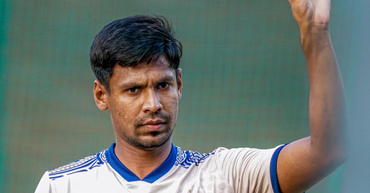 IPL খেলতে না পারায় মানসিকভাবে কি ভেঙে পড়েছেন মুস্তাফিজুর রহমান? মুখ খুললেন সতীর্থ