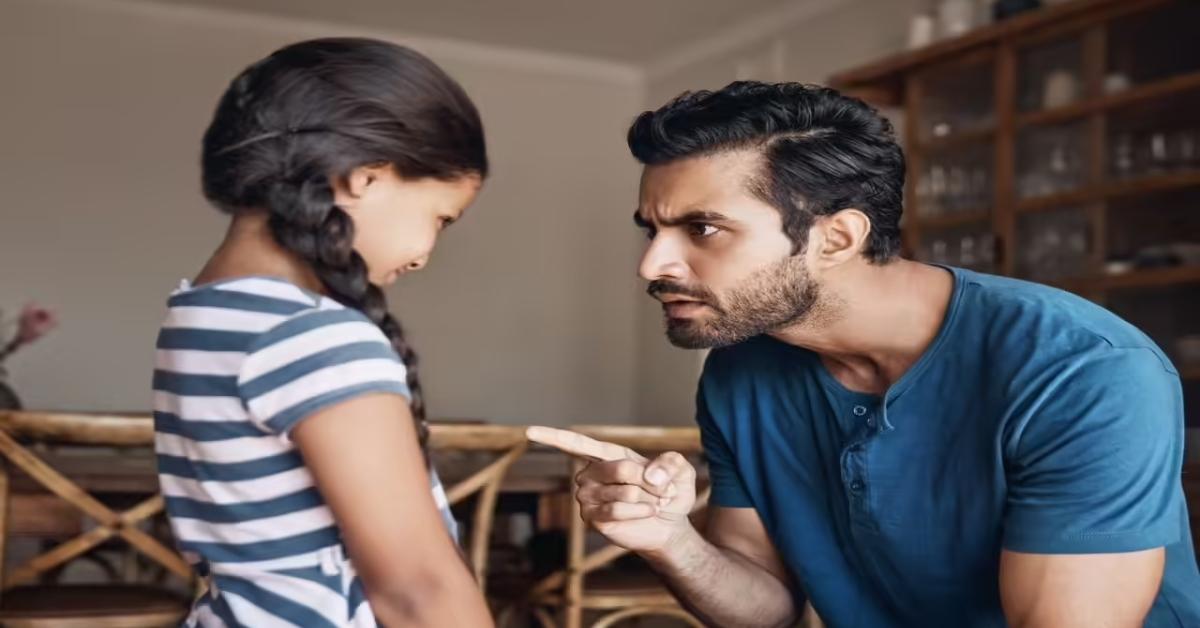 অঙ্ক করতে না পারায় বাবা শিশুকন্যাকে মারধরের পর মৃ/ত্যু