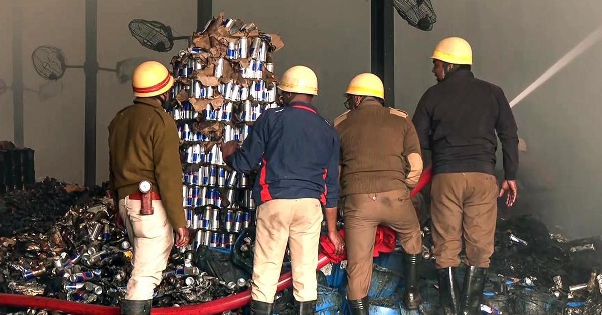 कोलकाता आनंदपुर वेयरहाउस में भीषण आ/ग: 7 की मौ/त, 20 से अधिक लापता