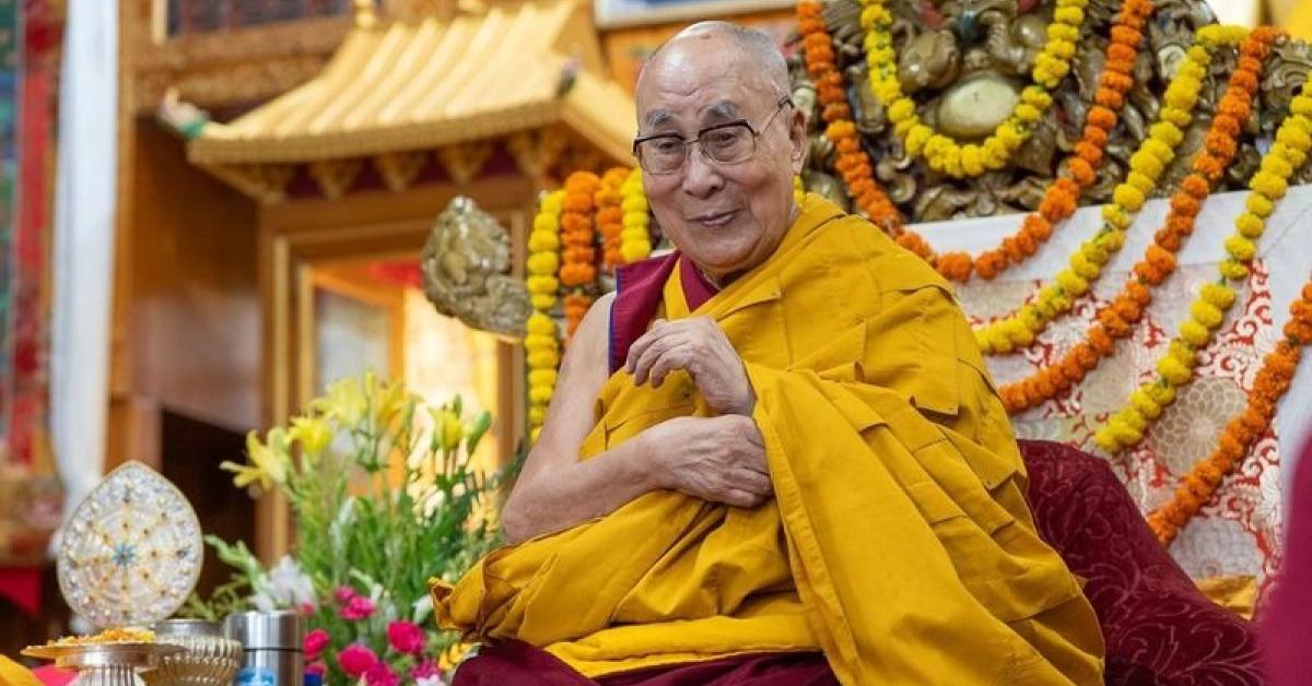 গ্র্যামি পেলেন দলাই লামা