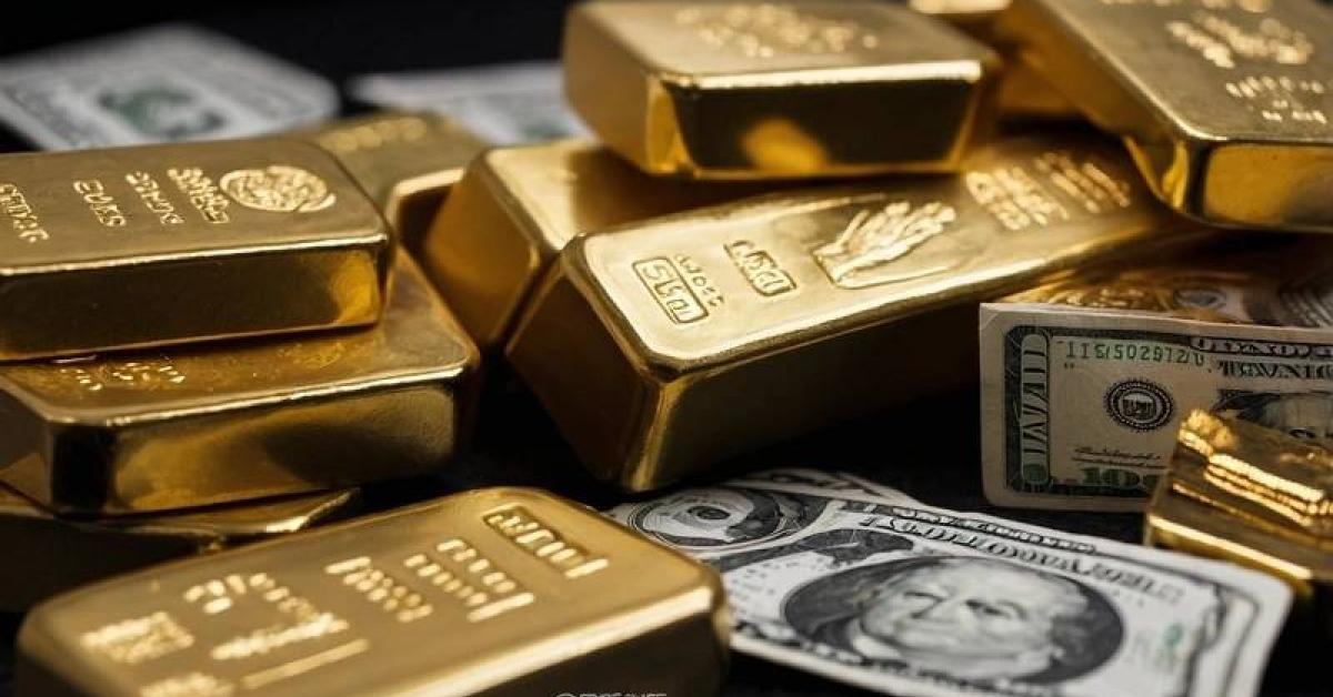 सोने में बड़ी गिरावट का खतरा! Russia के संभावित डॉलर कदम से भारत में कीमत ₹1 लाख से नीचे जा सकती है