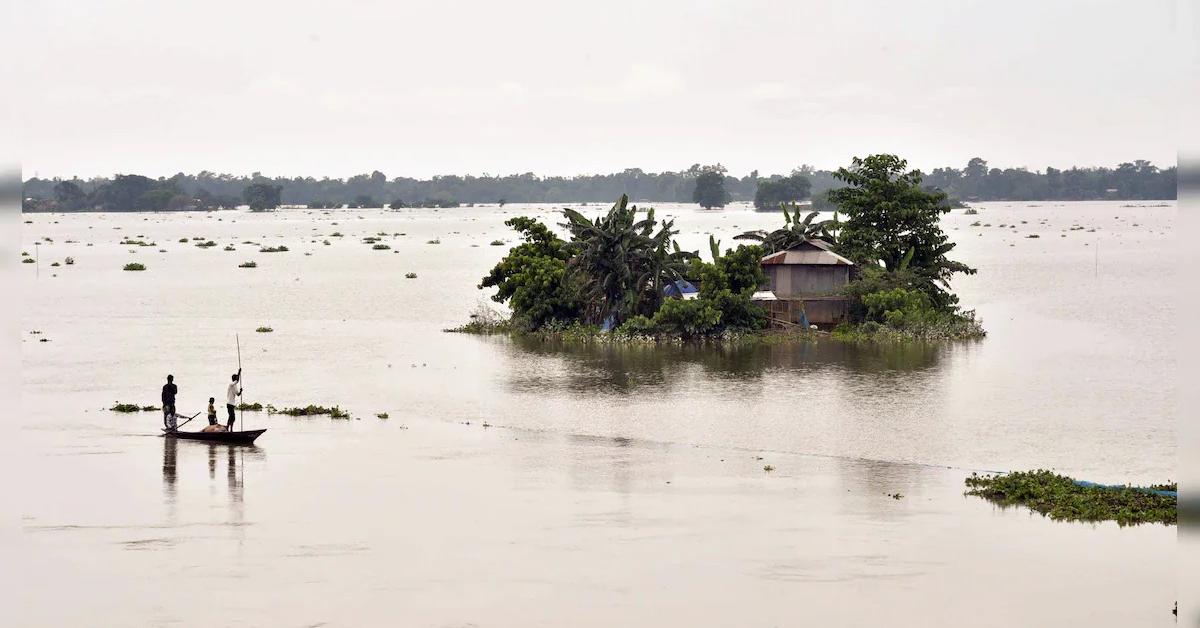 Assam strengthens flood defence with 1,000 km of new embankments since 2021