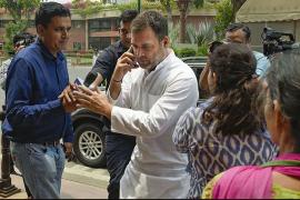 Rahul Gandhi's Twitter account is "temporarily locked", see why?