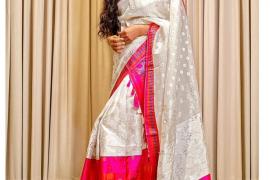 Popular actress Chirangada Singh as the glamour girl of Bollywood also wore Assamese mekhla-chadar on the occasion of National Handloom Day.