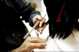 Two crore compensation salons with bad hair cut