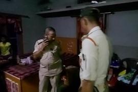 দুৰ্গাপূজাৰ মাজতে বাসগৃহ জ্বলোৱাৰ চেষ্টা কোনো দুৰ্বিত্তৰ