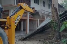 কাজিৰঙা ৰাষ্ট্ৰীয় উদ্যান প্ৰশাসনৰ পুনৰ উচ্ছেদ অভিযান