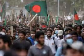 কলকাতায় হা*মলার হুমকি! ঢাকার ছাত্রনেতার বি*স্ফো*রক মন্তব্যে চাঞ্চল্য