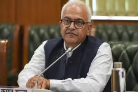 गणतंत्र दिवस पर मणिपुर के राज्यपाल ने शांति और संविधानिक आदर्शों को मजबूत करने का आह्वान किया