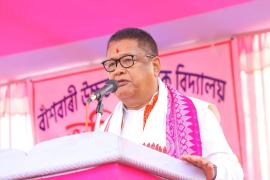 Mukhya Mantrir Nijut Babu Asoni