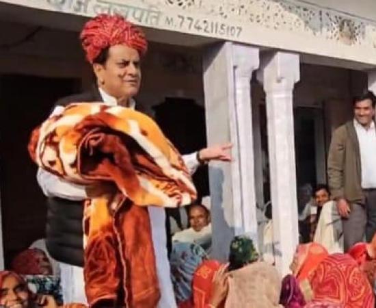 ‘মোদীকে সমালোচনা করলে কম্বল নয়’-সংখ্যালঘু মহিলাদের আলাদা বসিয়ে বিতর্কে বিজেপি নেতা