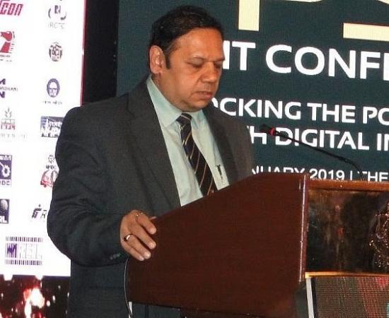 प्रयागराज दौरे पर ‘कम्फर्ट मैनेजमेंट’ मांगों से घिरे BSNL निदेशक विवेक बंसल, केंद्र ने जारी किया कारण बताओ नोटिस