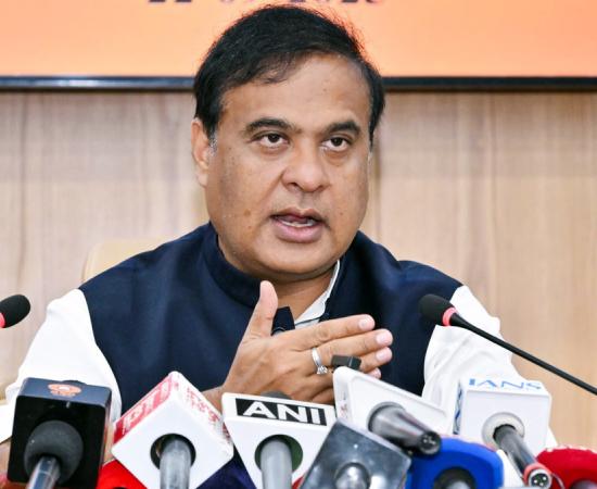 असम सीएम के खिलाफ ‘मानहानि’ बयान देने से कांग्रेस नेताओं पर कोर्ट ने लगाई रोक