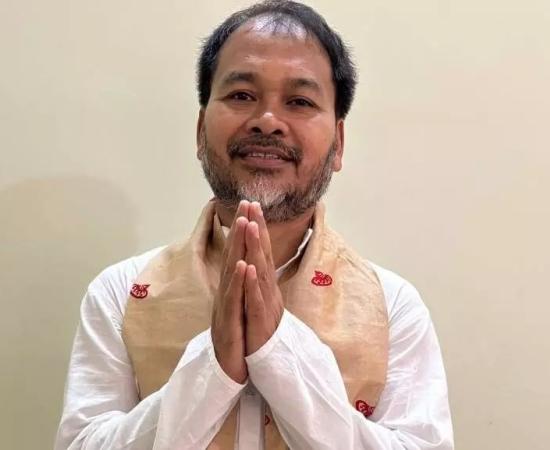 CM Sarma’s ‘Chumma Baba’ Remark Targets Akhil Gogoi Ahead of Assam Polls